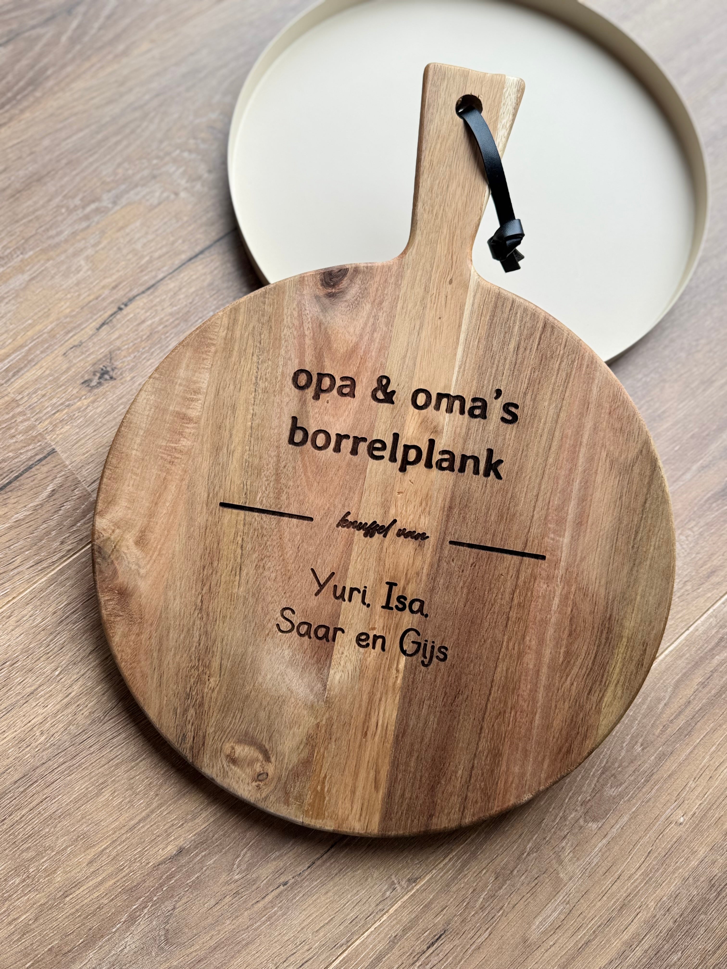 Borrelplank 'opa & oma's borrelplank'