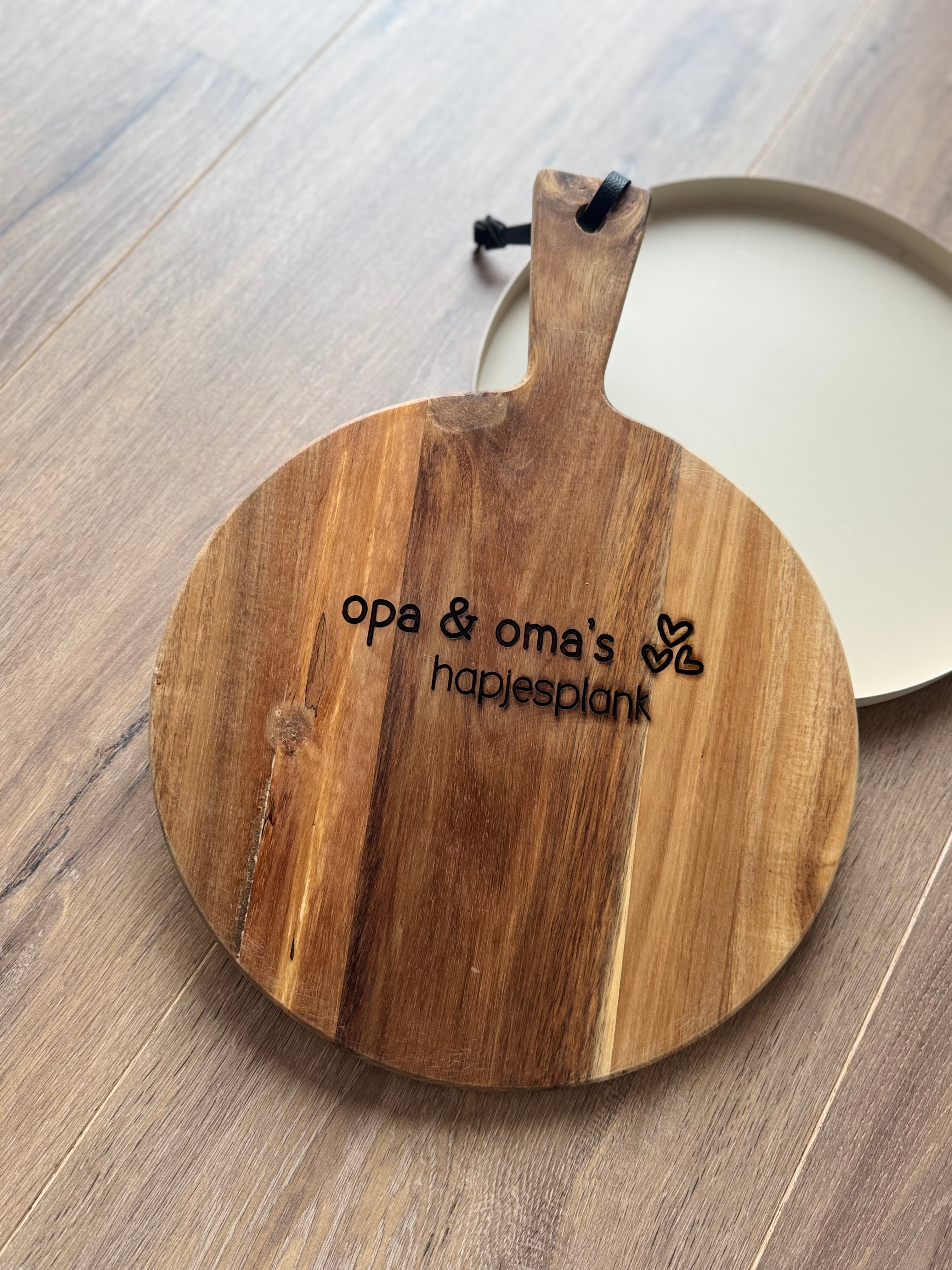 Borrelplank 'opa & oma’s hapjesplank’