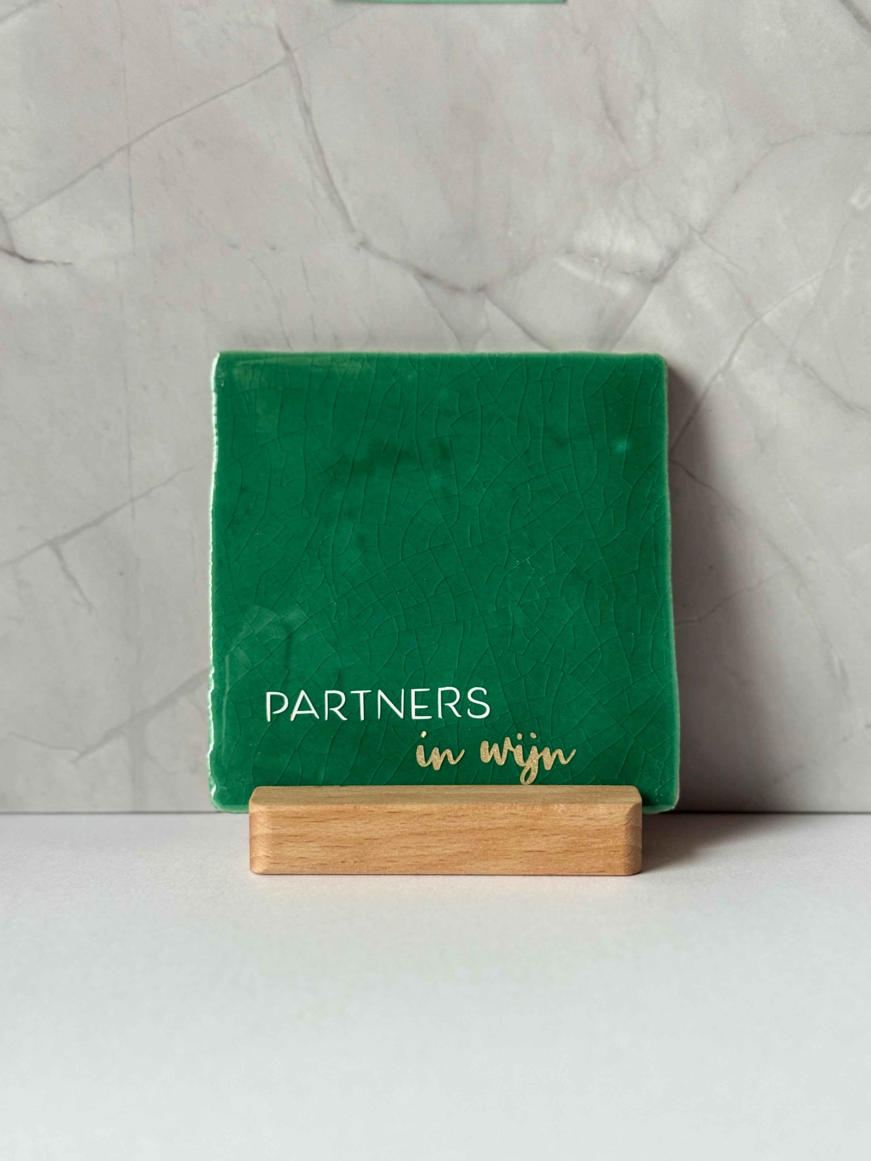 Tegeltje 'partners in wijn'