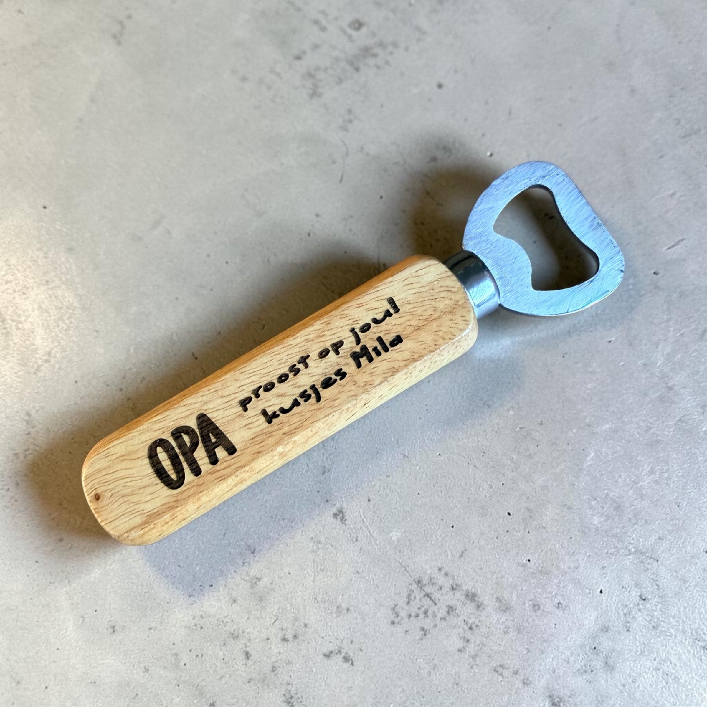 Bieropener ‘opa proost op jou gepersonaliseerd’