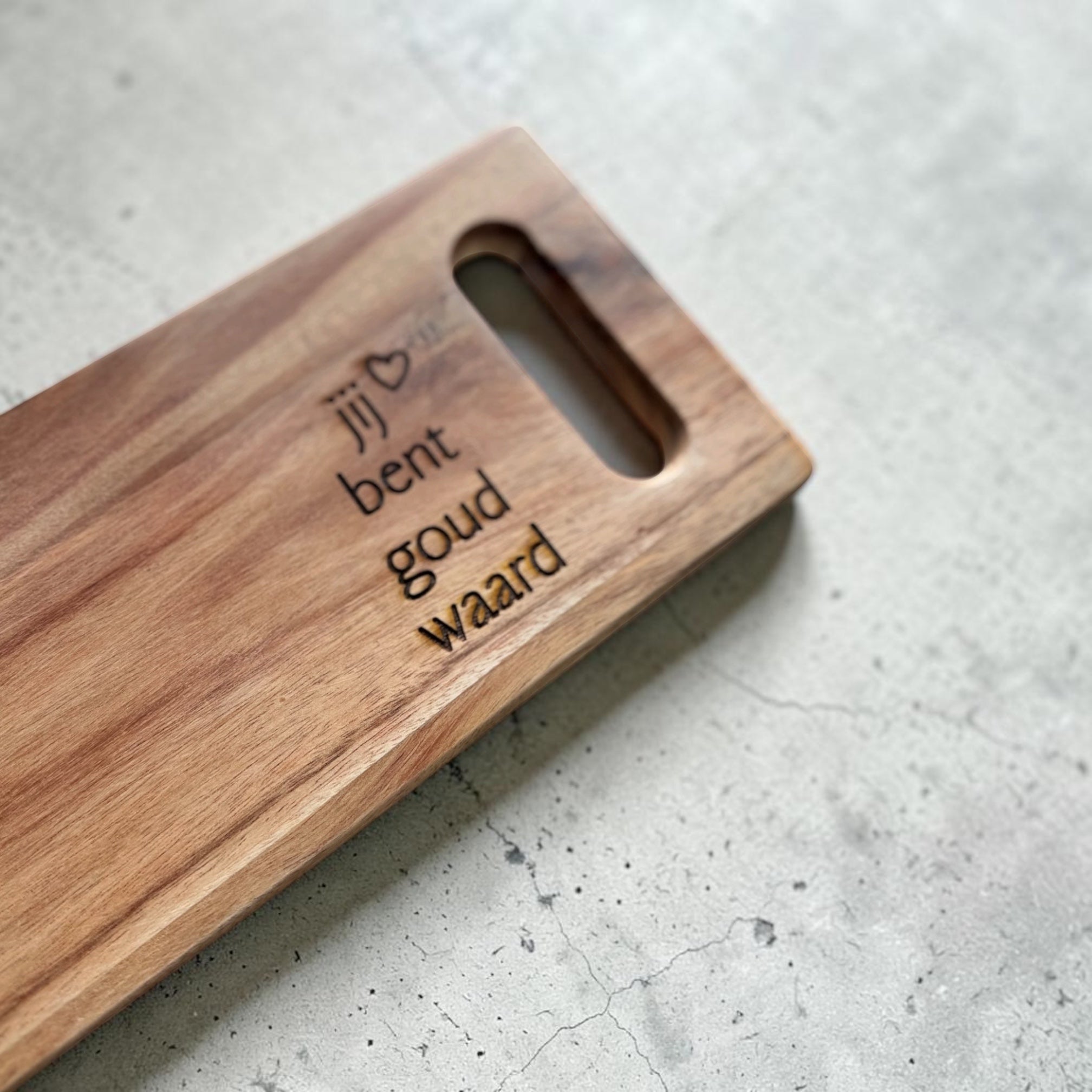 Borrelplank 'jij bent goud waard’
