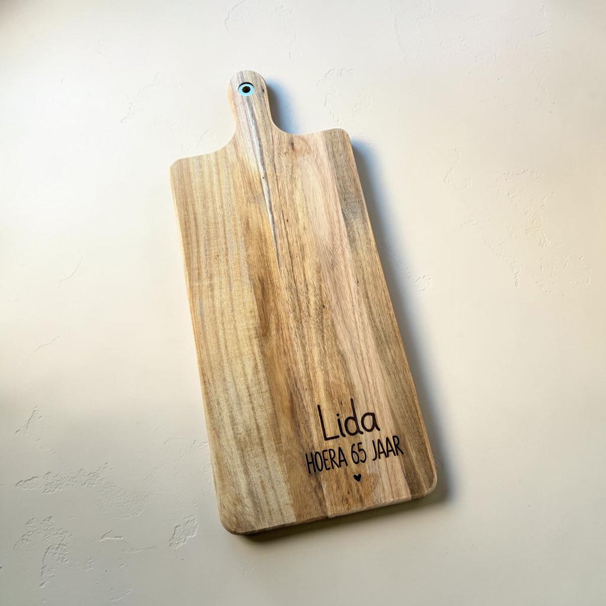 Present with Love, Borrelplank gepersonaliseerd ‘naam + leeftijd’